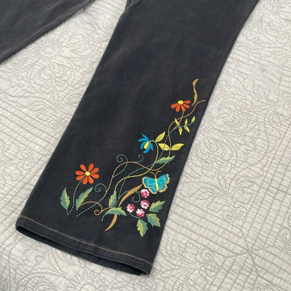 Vintage Embroidered Butterflies and Flowers Black Denim Jeans Size 14 - Picture 4 of 6